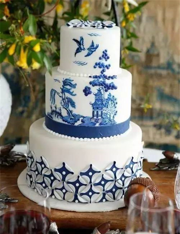 當(dāng)?shù)案庥錾辖承膯⒑介喿x