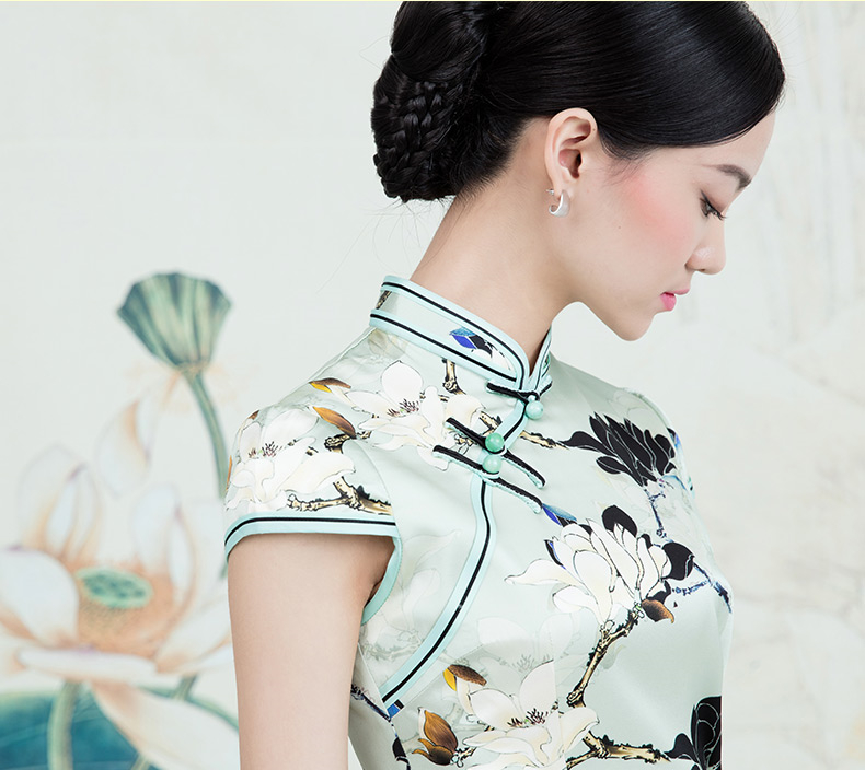 匠心啟航閱讀蠶絲復(fù)古玉蘭花旗袍春夏款