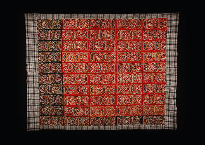 苗族精細靈巧刺繡文物欣賞