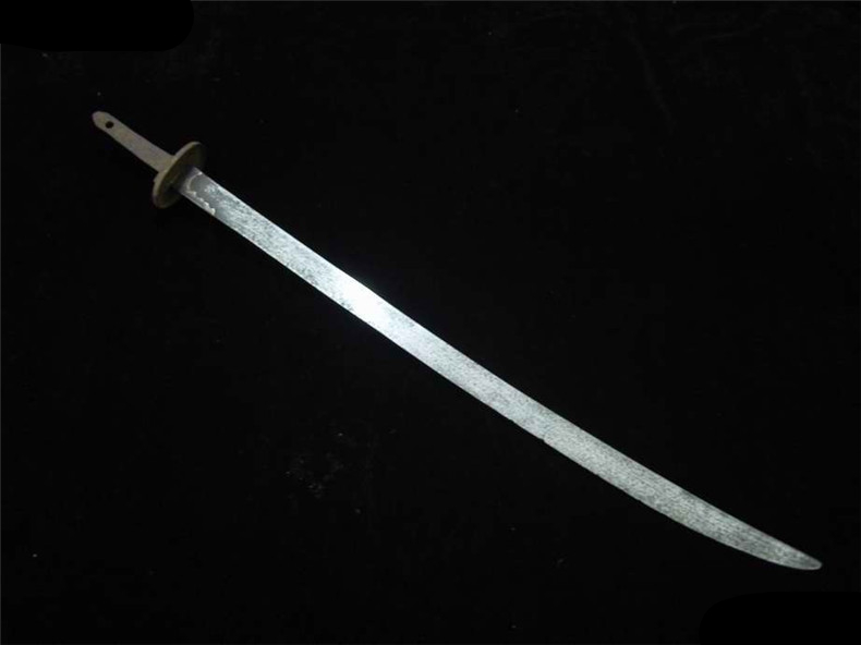 繡春刀、唐刀與雁翎刀（繡春刀兵器圖片)