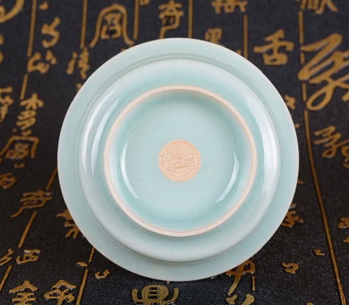 龍泉窯青瓷瓷杯、瓷碗欣賞