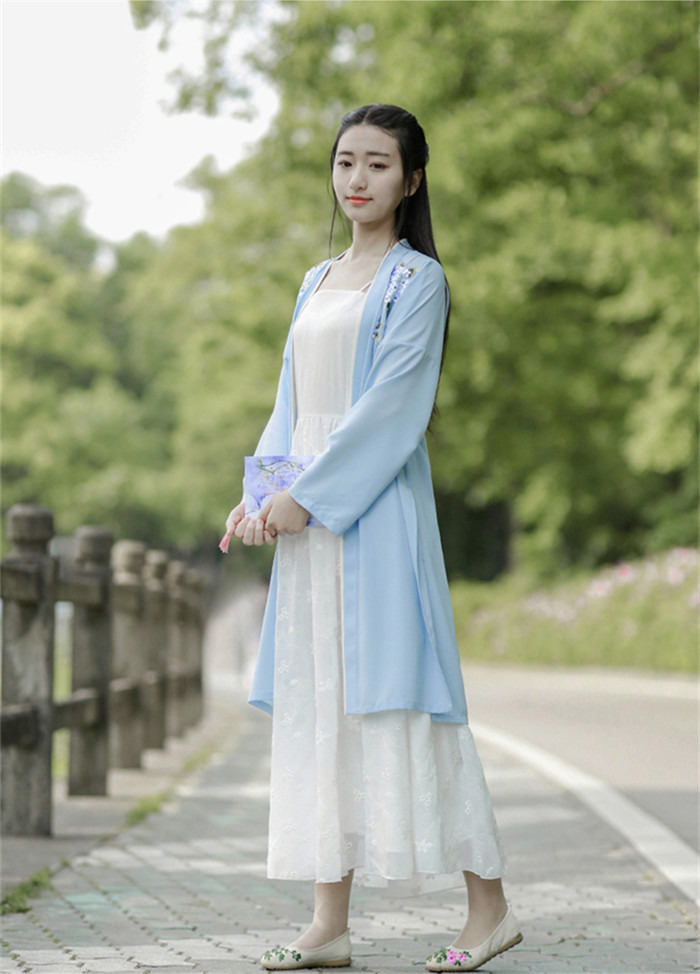  匠心啟航閱讀設計刺繡漢元素長款褙子