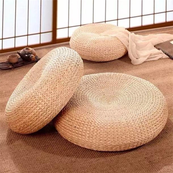 品茶牌佛之常用物，蒲團