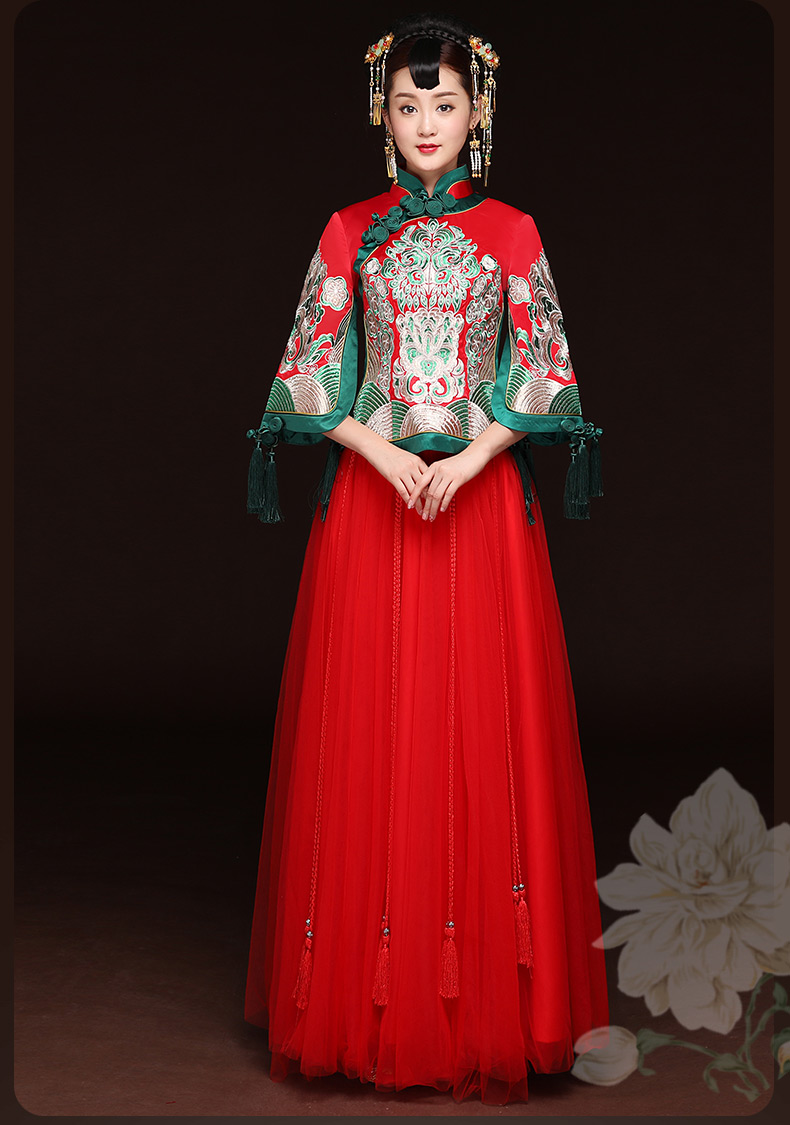 秋季新款紅色敬酒服，改良旗袍長(zhǎng)款