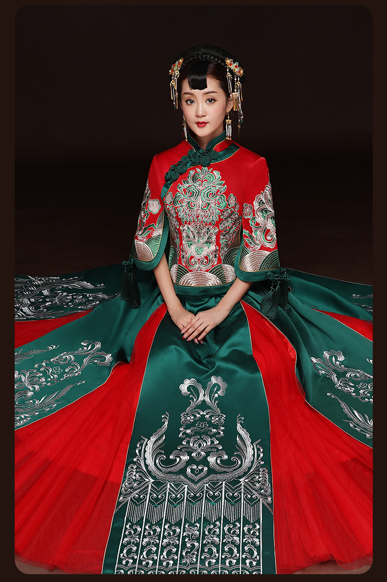 秋季新款紅色敬酒服，改良旗袍長(zhǎng)款