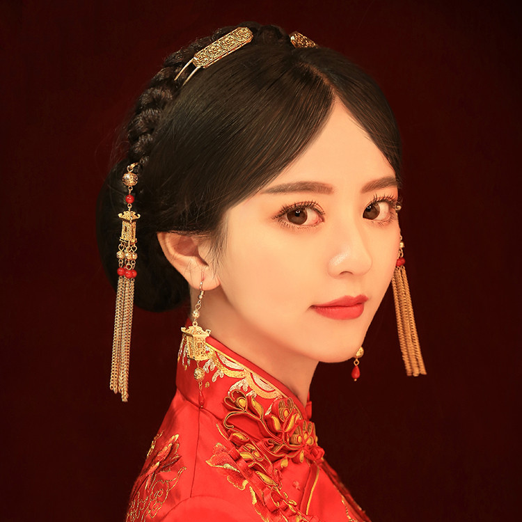 新娘中式金色流蘇發(fā)飾，古裝發(fā)梳步搖
