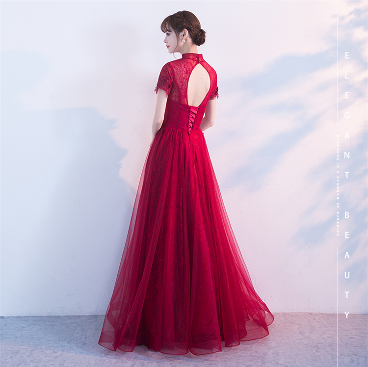 中式立領(lǐng)修身長款禮服，新娘敬酒服