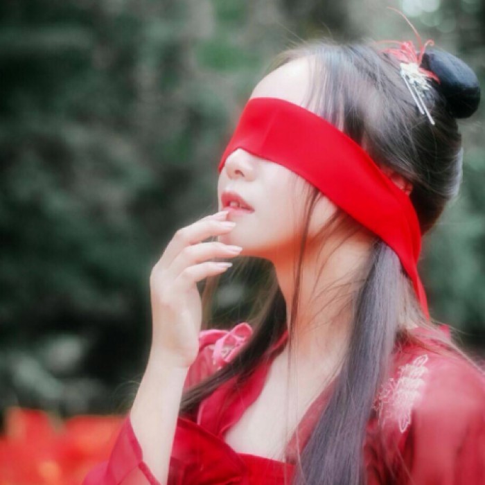 俏麗女子真人古風頭像，婉風流轉(zhuǎn)女生頭像