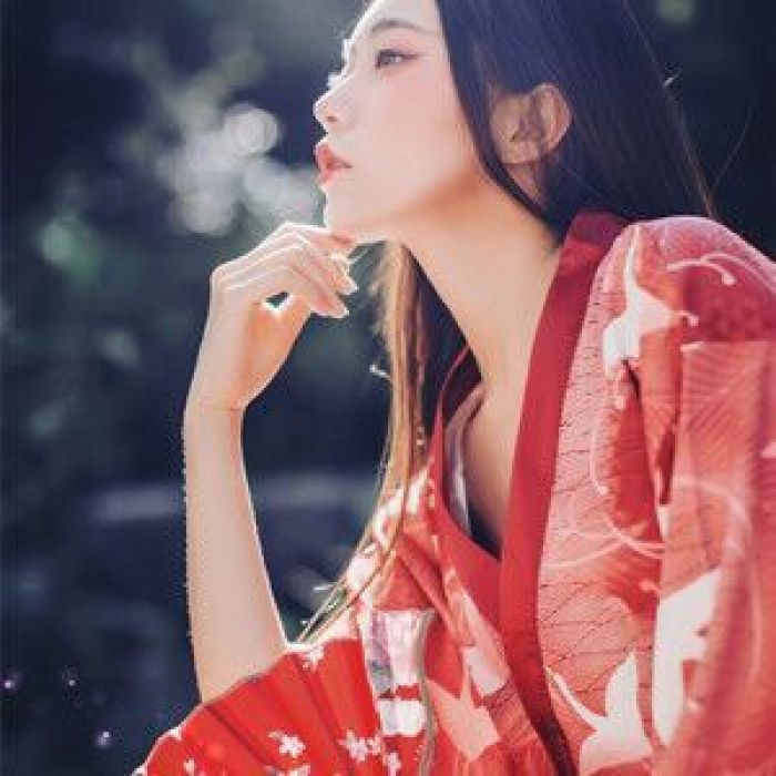 風(fēng)華灼灼古風(fēng)頭像，古裝真人女生頭像