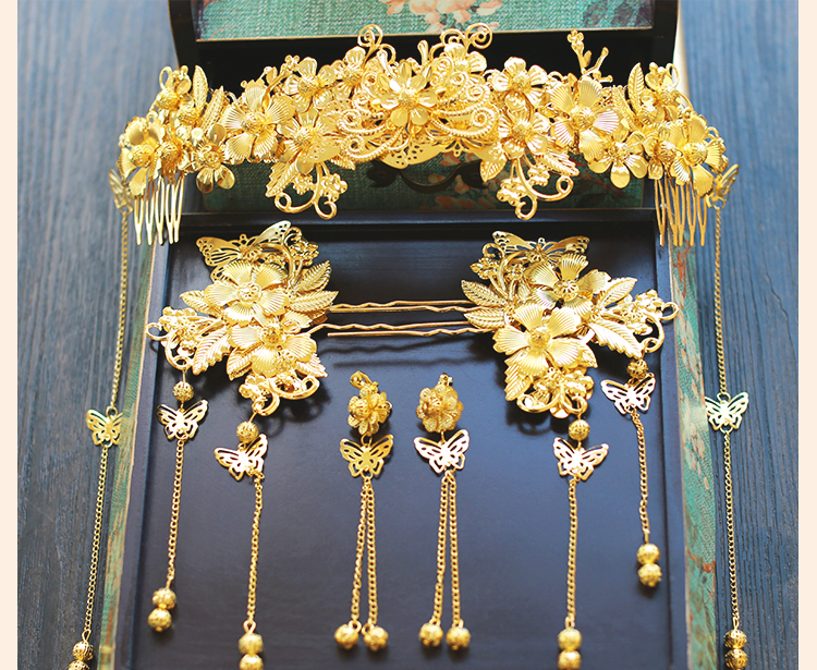 中式新娘精美頭飾，金色發(fā)飾套裝步搖鳳冠