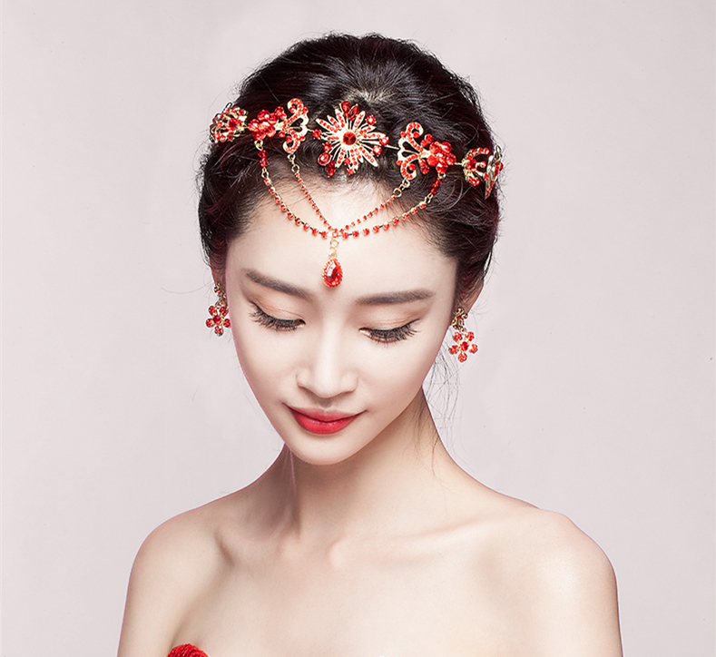 中式三件套裝敬酒服額飾，優(yōu)美盤發(fā)配飾發(fā)飾