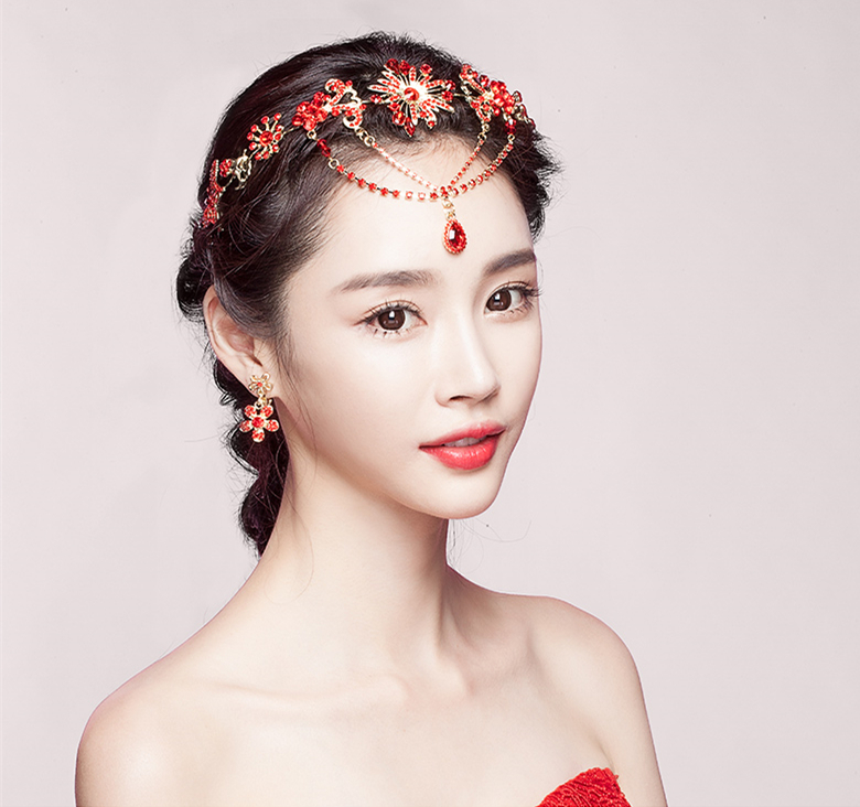 中式三件套裝敬酒服額飾，優(yōu)美盤發(fā)配飾發(fā)飾