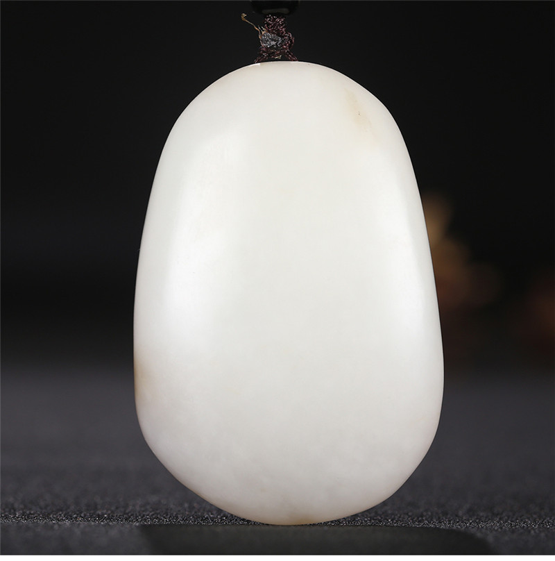 俏雕十二生肖雞掛件，和田玉黃皮籽料