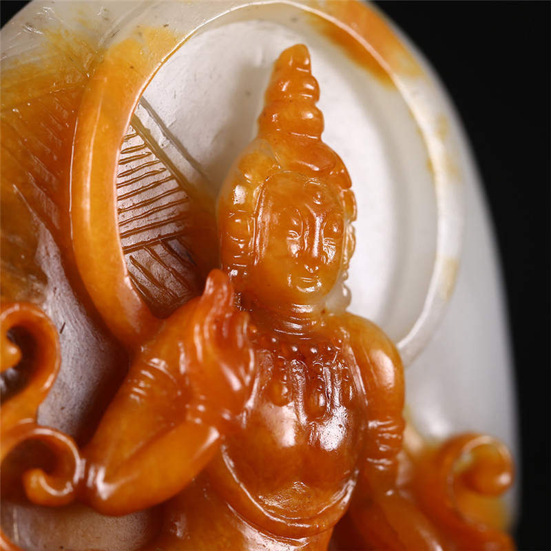 文殊菩薩三色料和田玉掛件，雙面雕刻吊墜