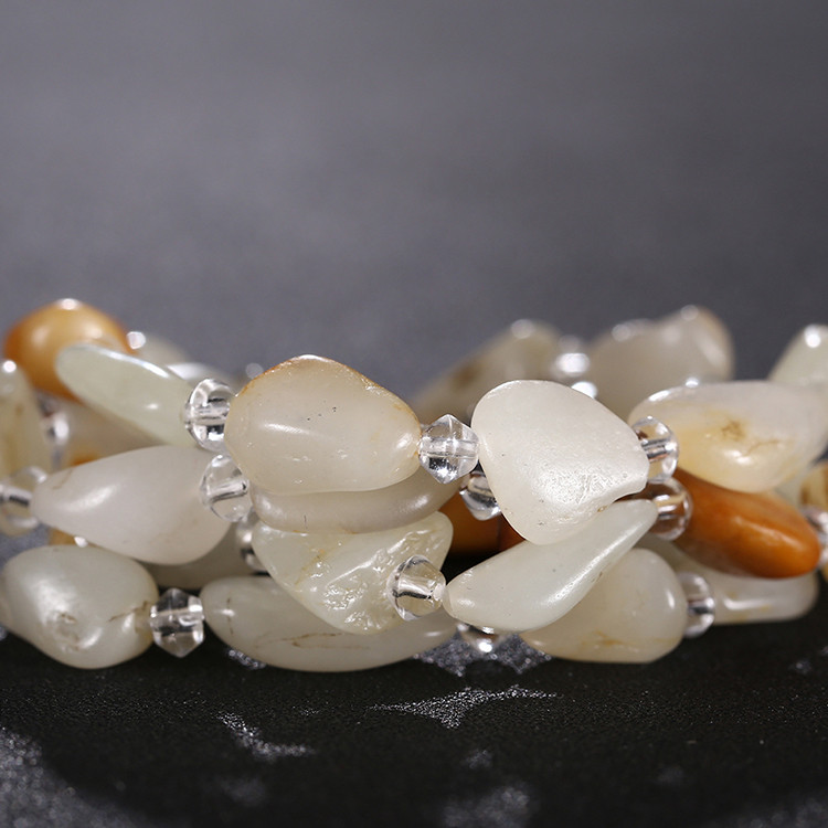 和田玉原石獨(dú)籽項(xiàng)鏈，玉石毛衣鏈?zhǔn)执? src="/yuedu/d/file/bigpic/190404/04/14-1FQQ45403-50.jpg" / data-5O0y="RKdJmQ"><img alt=