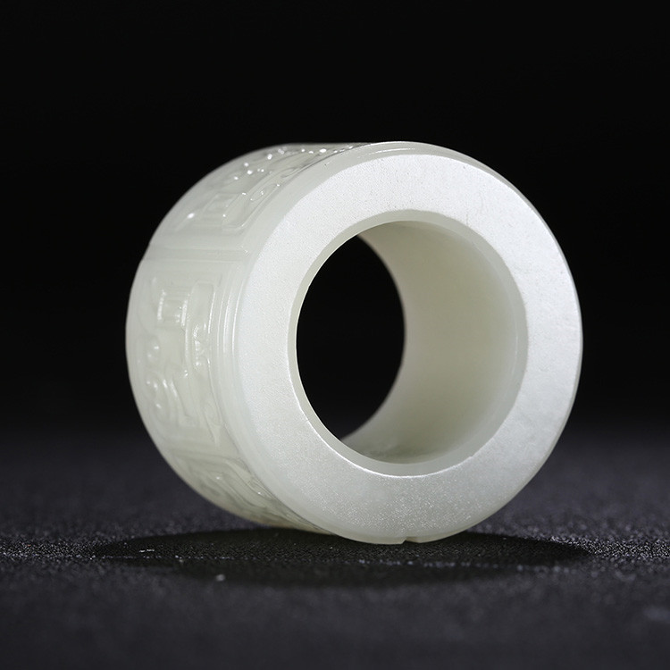 男士如意和田玉扳指，天然白玉手玩件獸面紋蘇