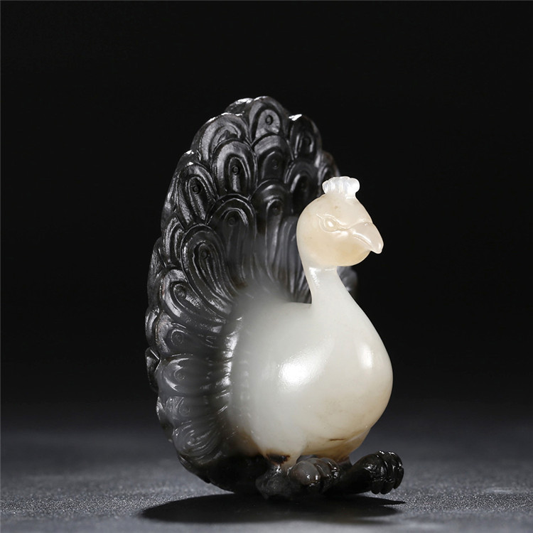 天然和田玉孔雀吊墜，白玉籽料掛件項(xiàng)鏈