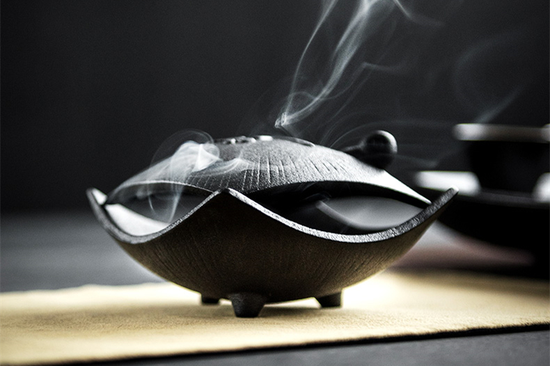 禪意粗陶茶道香爐，陶瓷檀香盤香薰?fàn)t。