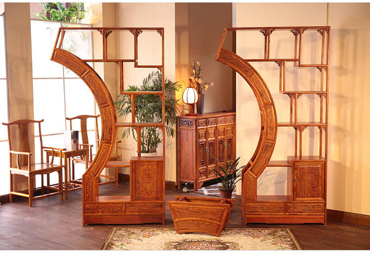 中式實(shí)木雙圈月洞門博古架，雙面雕花隔斷南榆