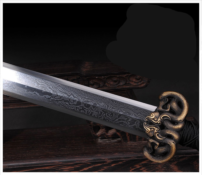 櫑具劍八面漢劍花紋鋼長(zhǎng)款，蓬勃生機(jī)有力量