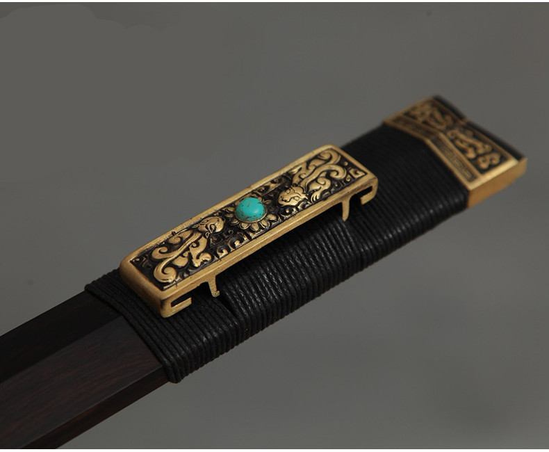 螭虎漢劍銅裝紫檀小劍，王權象征螭虎紋短劍兵