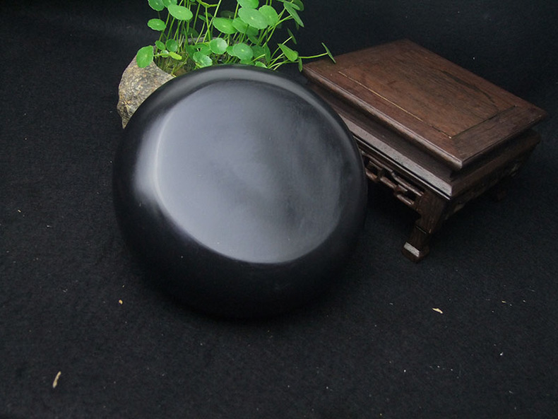 歙硯雕刻精致山水硯臺(tái)，精品老坑龍尾硯