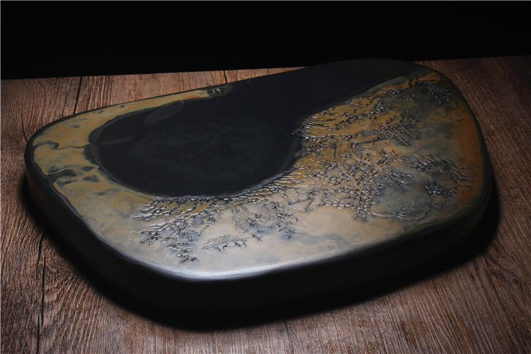 松山雅居歙硯手工精品，老坑金暈原石籽料