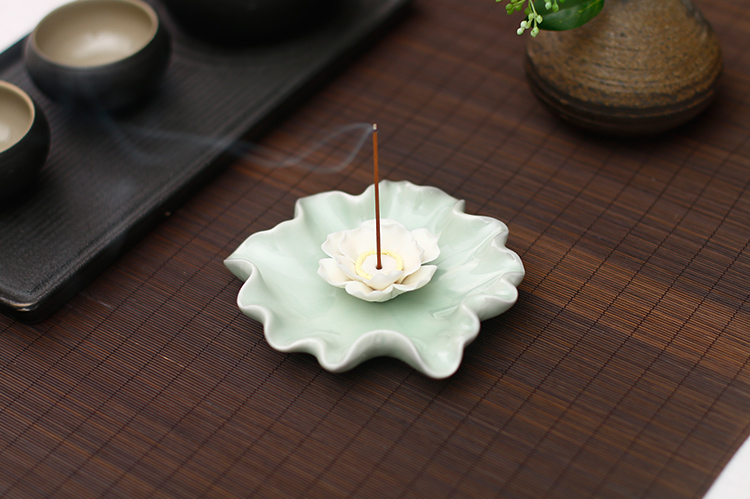 蓮花香爐香插線香爐，創(chuàng)意唯美中式陶瓷熏香爐