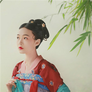 煙雨迷蒙古風(fēng)女子頭像，漢服真人頭像qq頭頭像