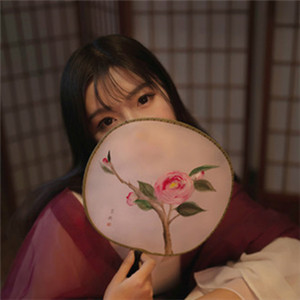 慵懶美人女子古風(fēng)頭像，如夢(mèng)似醒唯美真人頭像