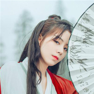 江湖俠風女子古風頭像，灑脫自在真人qq頭像