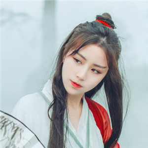 俠骨柔情女子古風頭像大全，紅衣似火灼人眼