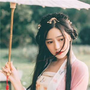 灼灼風(fēng)姿古風(fēng)真人頭像，好看的女生qq頭像