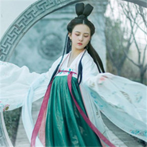 竹青風(fēng)悠女子清雅古風(fēng)頭像，唯美女生真人頭像