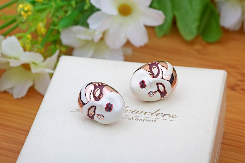 優(yōu)雅的匠心啟航閱讀京劇臉譜耳環(huán)