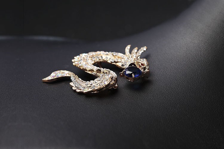 匠心啟航閱讀十二生肖胸針動(dòng)物龍胸花別針