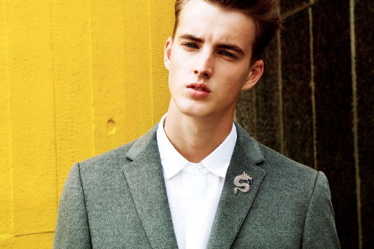 匠心啟航閱讀十二生肖胸針動(dòng)物龍胸花別針