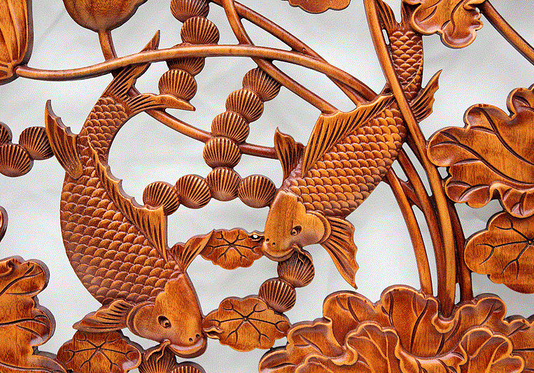 年年有余，精致香樟木創(chuàng)意木雕