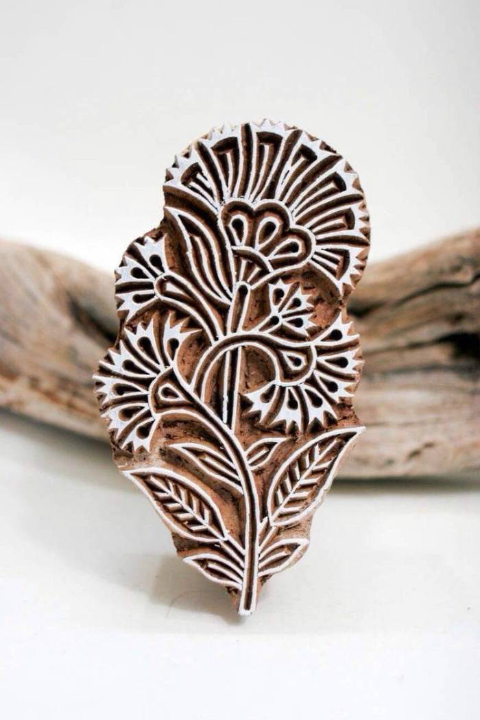 精致雕刻圖案，匠心啟航閱讀桃核雕刻