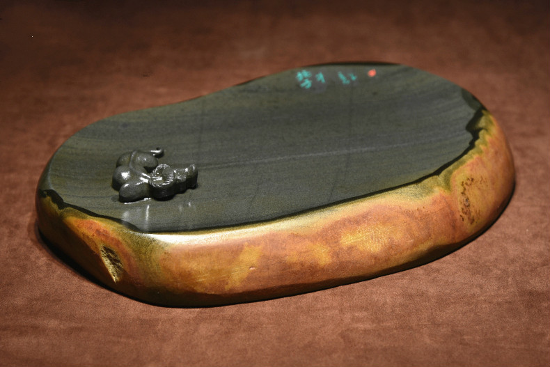 金皮籽簡(jiǎn)樸硯臺(tái)，自然意境中國(guó)硯臺(tái)