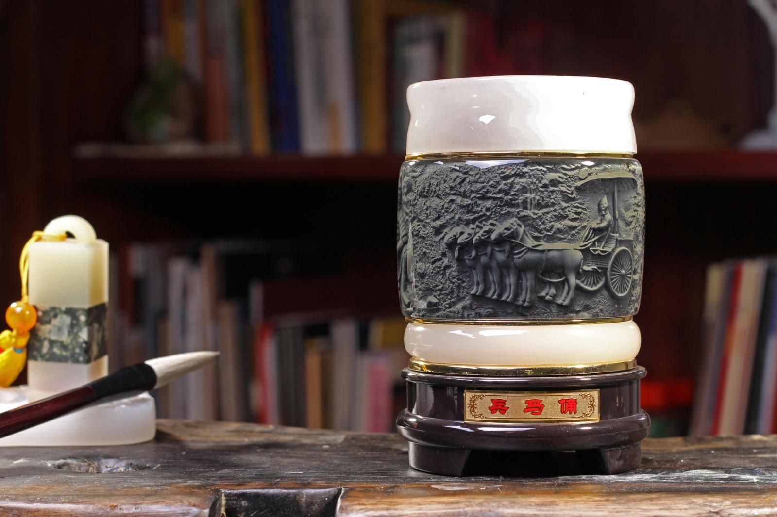 兵馬俑精致筆筒，送禮首選精品筆筒