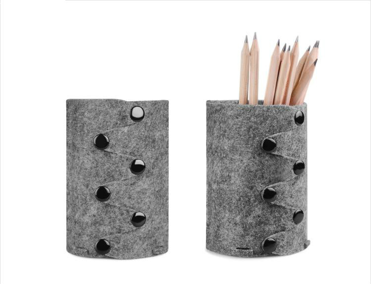 簡(jiǎn)易實(shí)用羊毛氈筆筒，創(chuàng)意環(huán)保筆筒