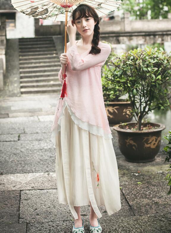 改良版復古匠心啟航閱讀的漢服，簡約粉荷色漢服圖片