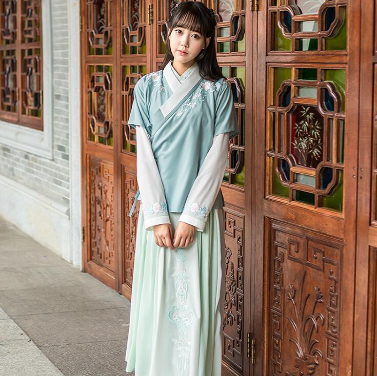 日常漢元素古裝漢服，盡顯優(yōu)雅氣質(zhì)