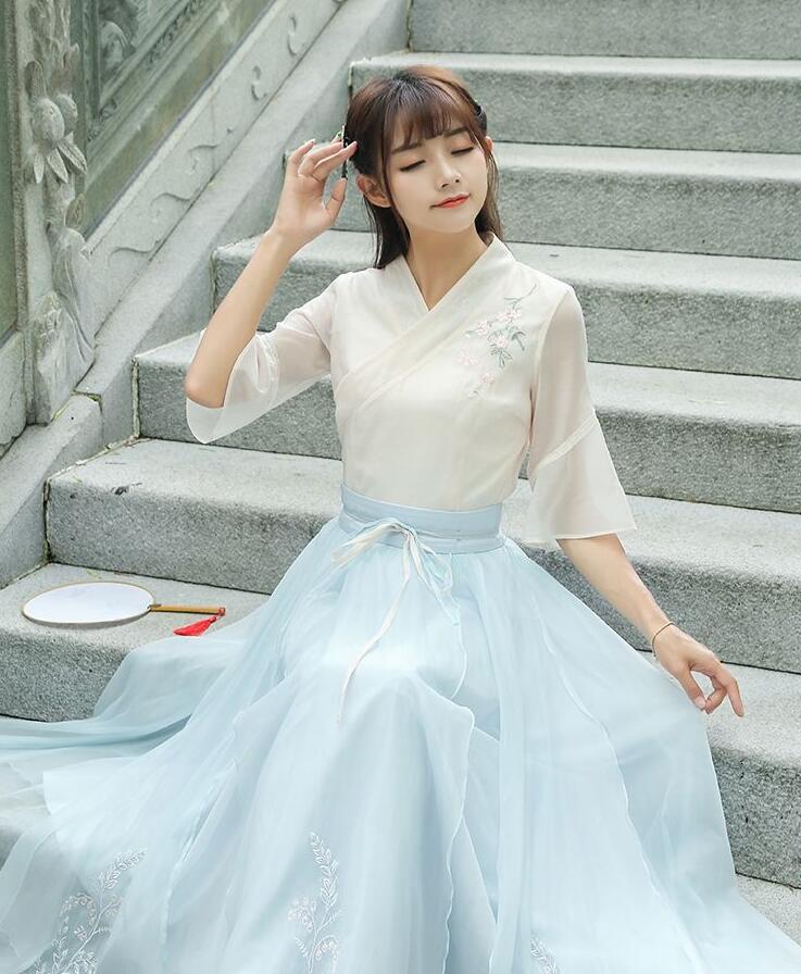 復(fù)古匠心啟航閱讀廣袖長裙，雪紡清新淡雅漢服圖片