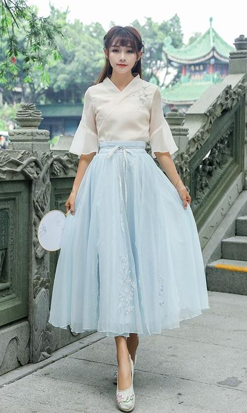 復(fù)古匠心啟航閱讀廣袖長裙，雪紡清新淡雅漢服圖片