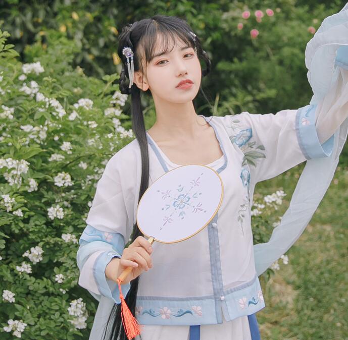 三款國色芳華刺繡團扇，周邊流蘇古典扇子