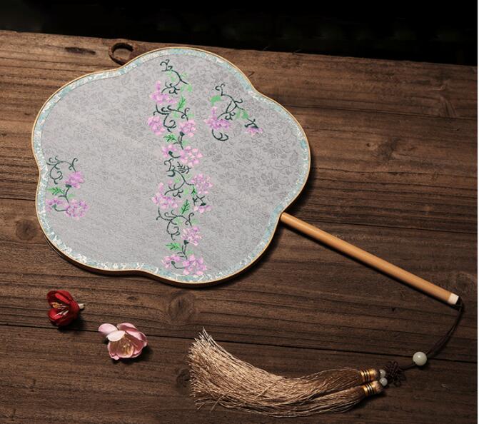 匠心啟航閱讀手工古典團(tuán)扇，漢服宮扇長柄手繪扇子