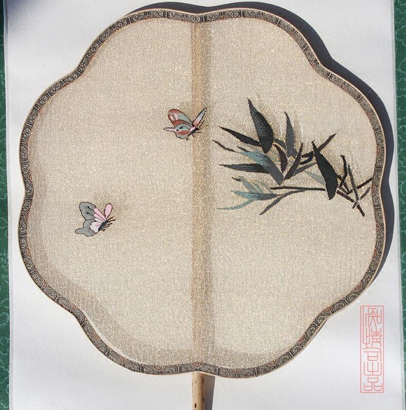夢蝶緙絲團(tuán)扇，梅鹿竹宮扇團(tuán)扇