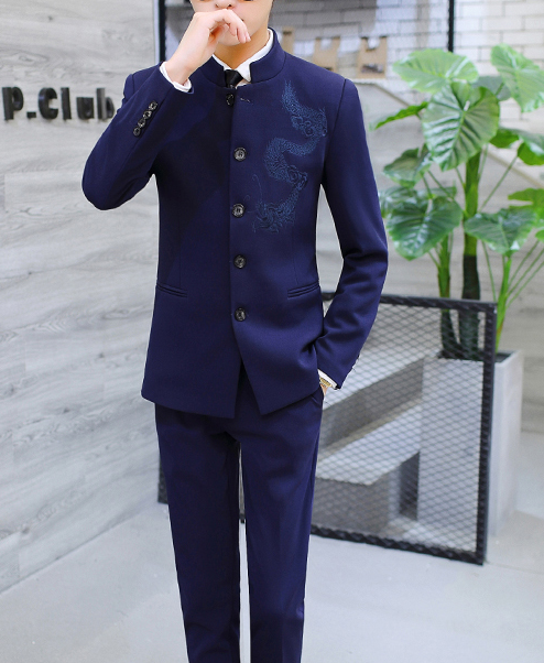 匠心啟航閱讀繡龍中山裝，休閑時尚學(xué)生中山裝